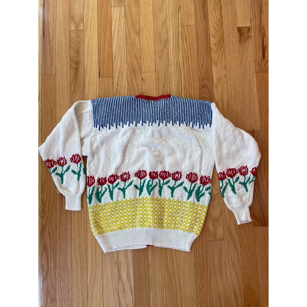 Vintage 90's Cardigan, Floral, Size Large Made in USA, Ceramic buttons - Picture 3 of 6